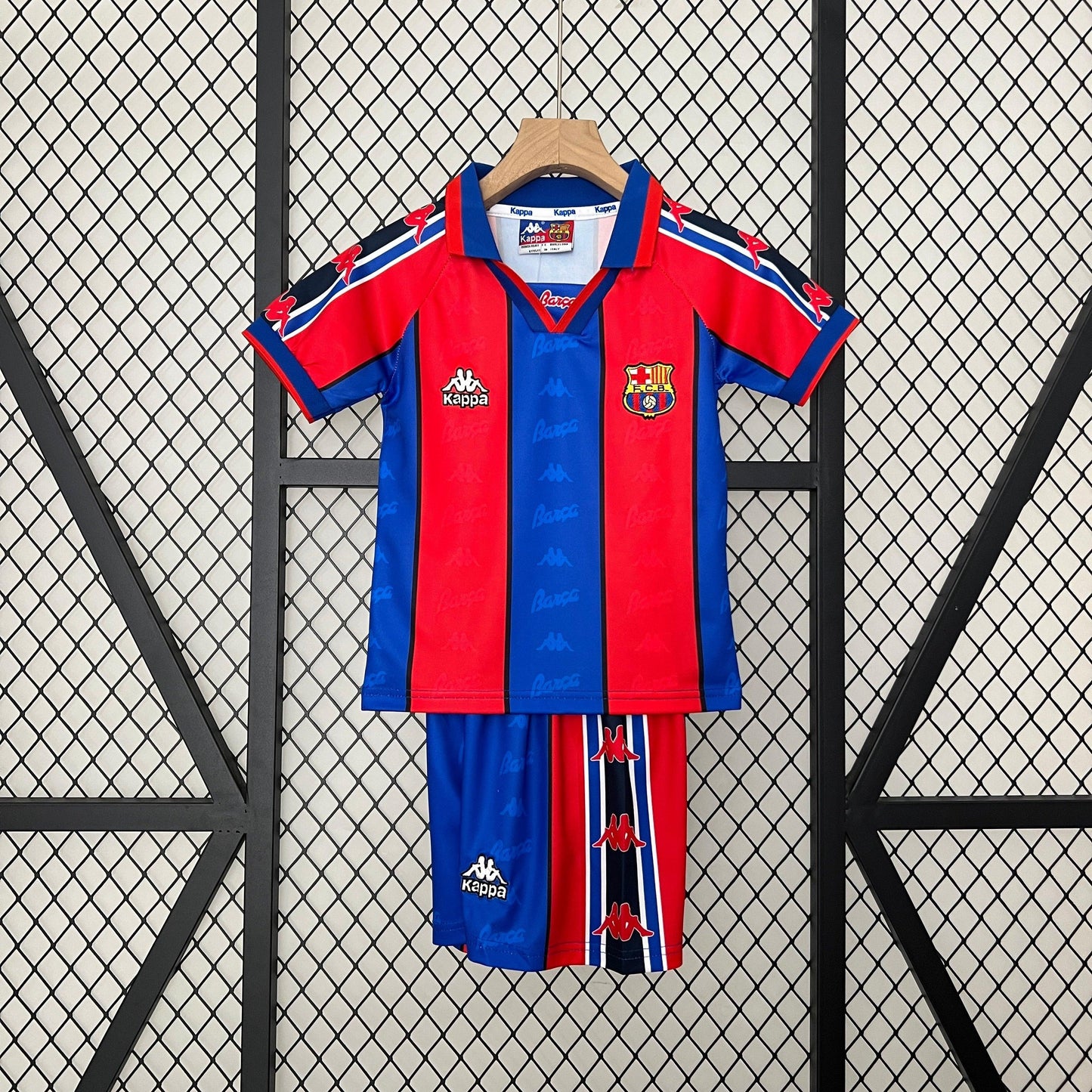 Camiseta Barcelona I 95/97 Conjunto Infantil (Retro)