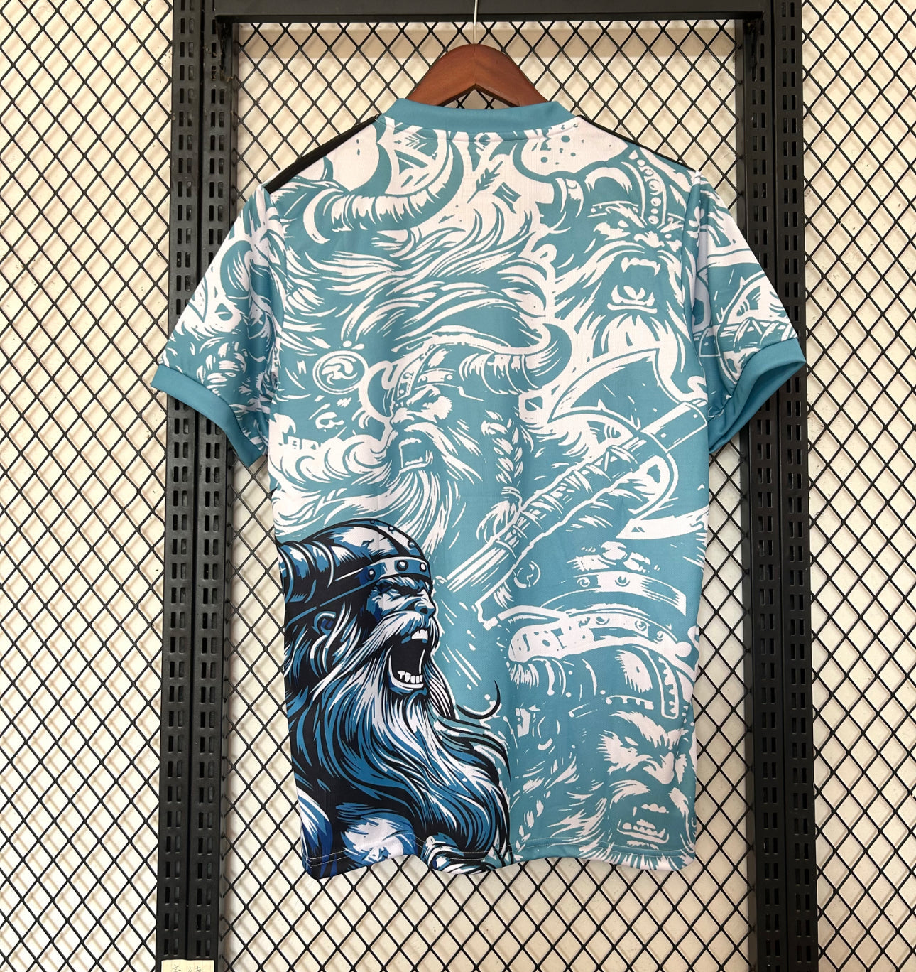 REAL MADRID SPECIAL EDITION 25/26 HOMBRE