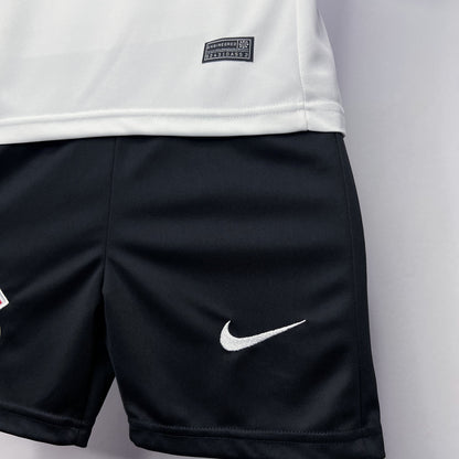 Kit de local del Corinthians para niños 2024/2025