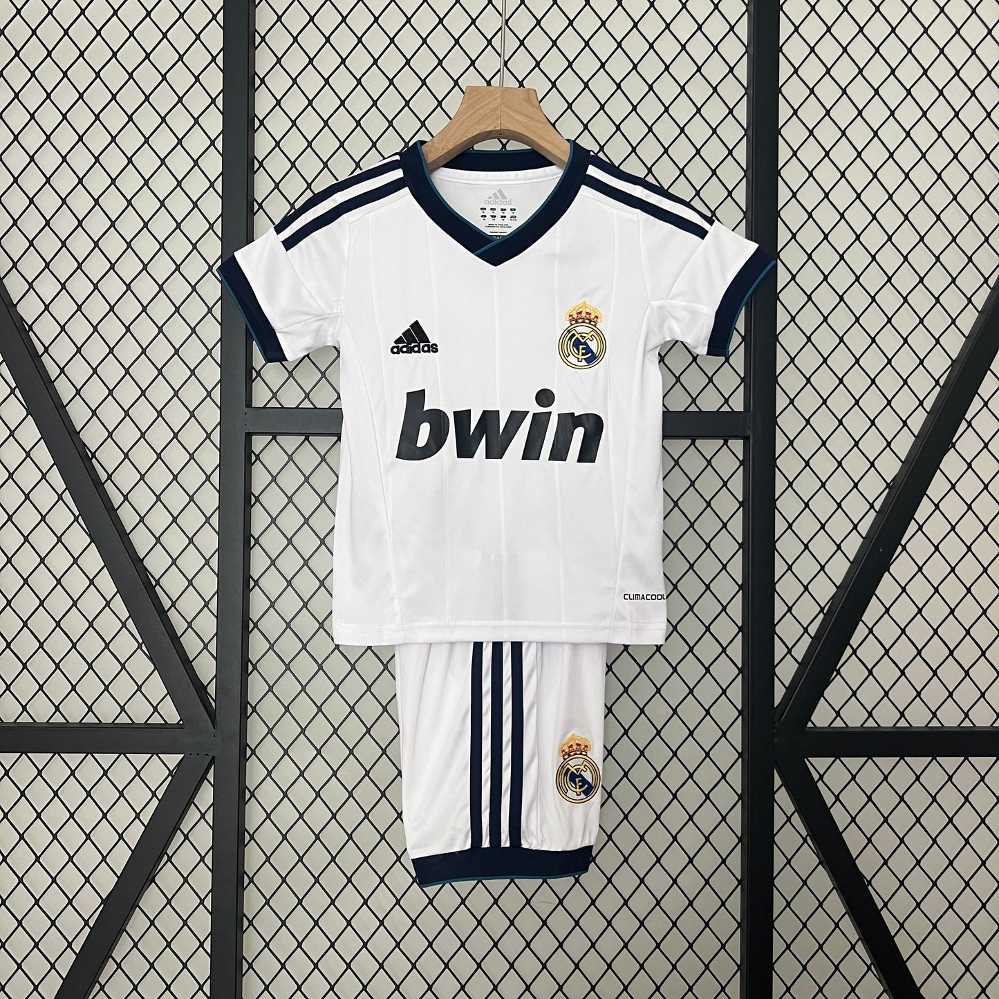 Camiseta Real Madrid I 12/13 Conjunto Infantil (Retro)
