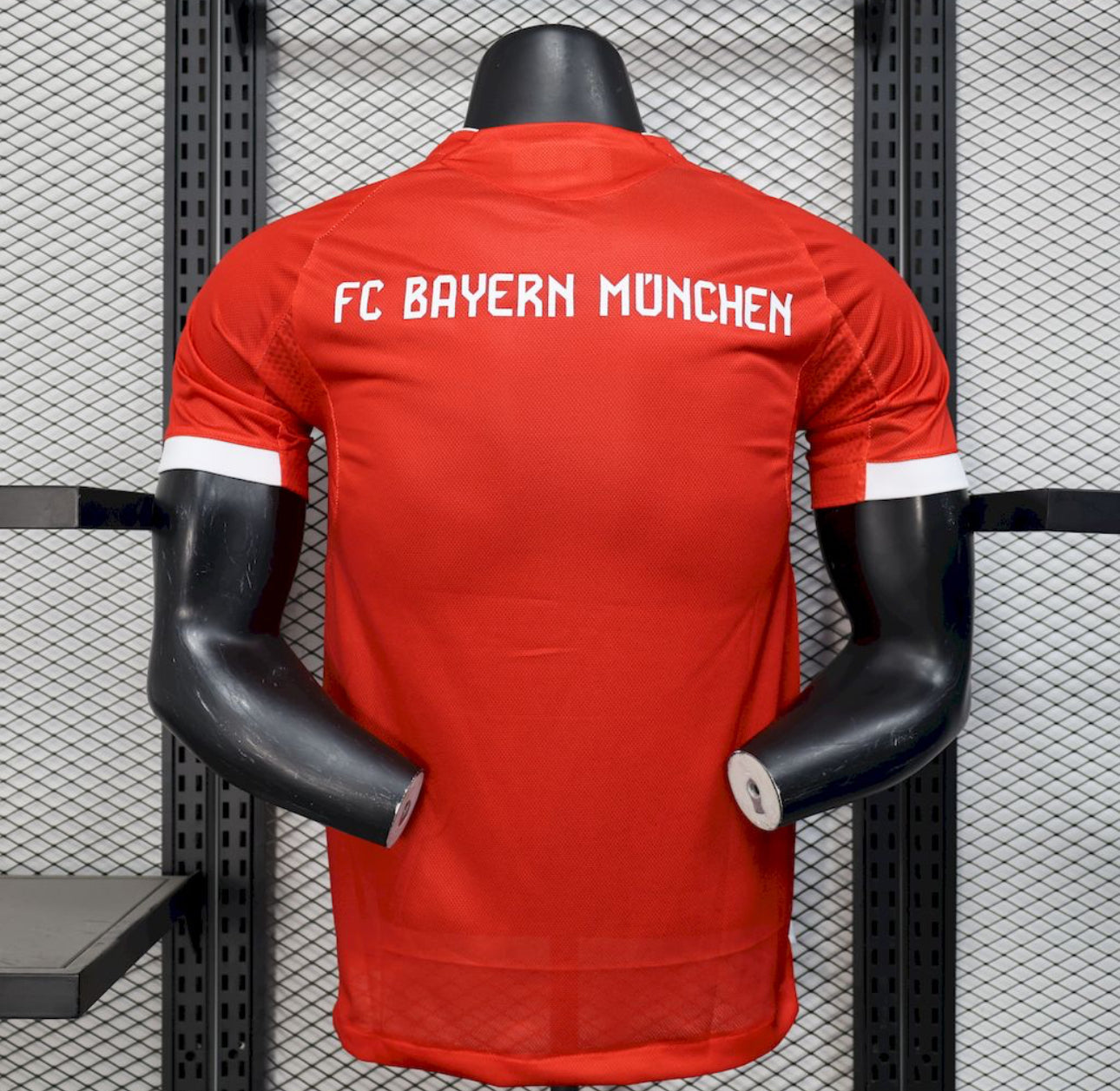 BAYERN MUNICH I 25/26 HOMBRE (VERSIÓN JUGADOR)