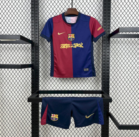 BARCELONA I TRAVIS SCOTT 24/25 CONJUNTO INFANTIL